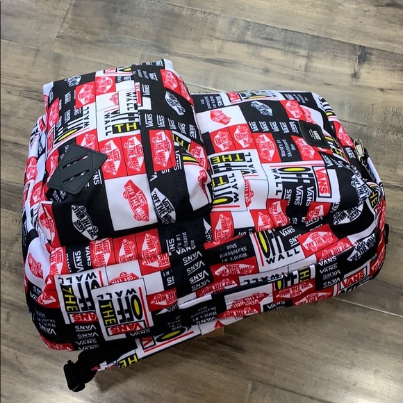 VANS CHECKERBOARD REALM BACKPACK - Picture 11 of 16
